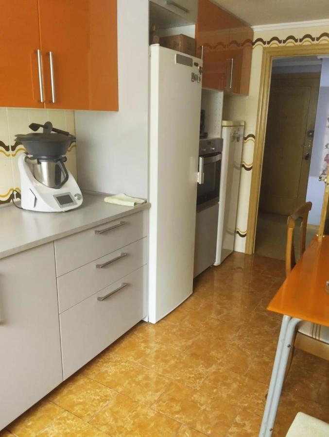 Blasco Ibanez Double With Private Bathroom In Shared Privatunterkunft